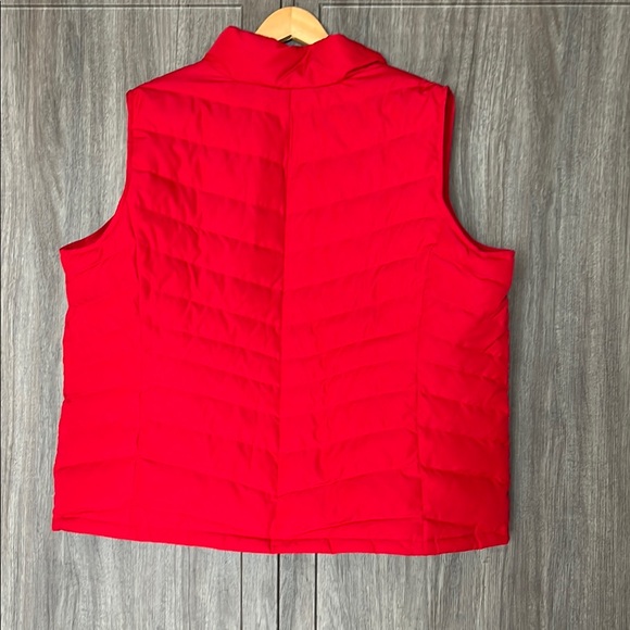 Talbots Red Puffer Vest - Picture 7 of 14